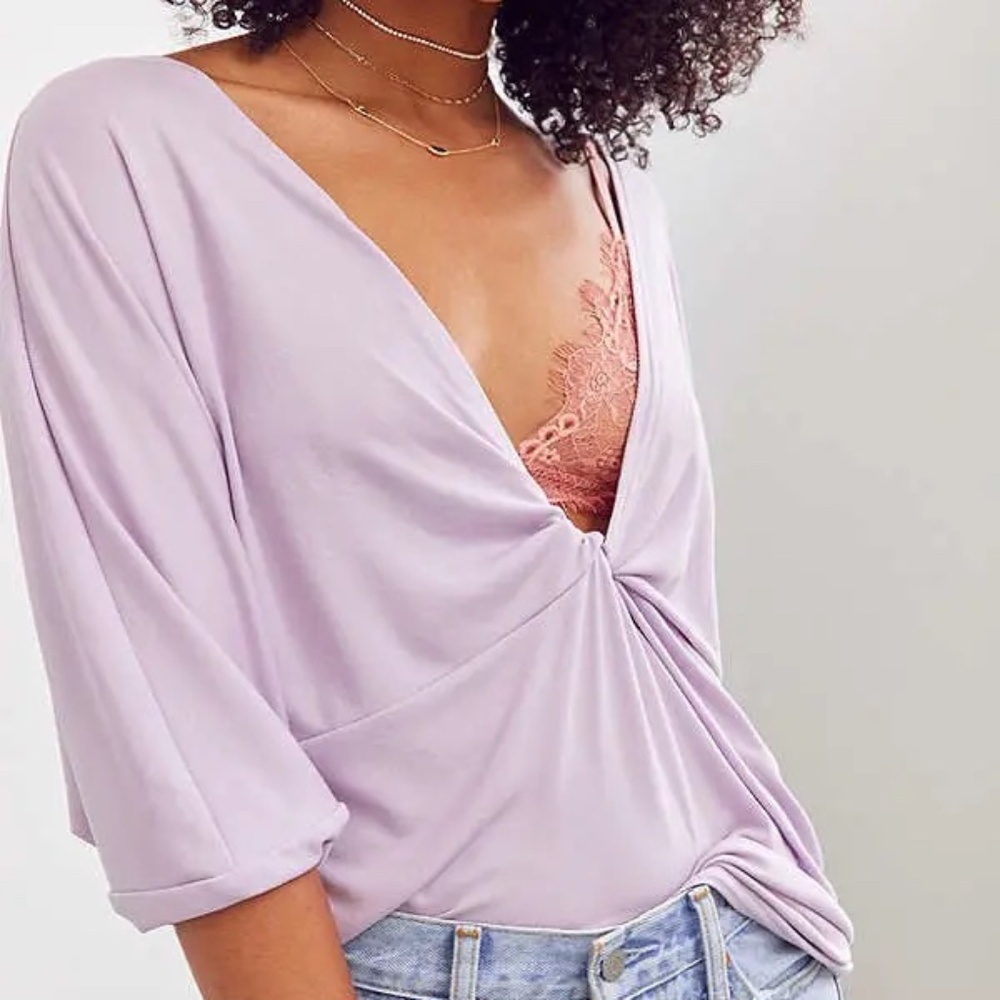 Urban Outfitters | Silence + Noise Lilac V-Neck Blouse | Size M